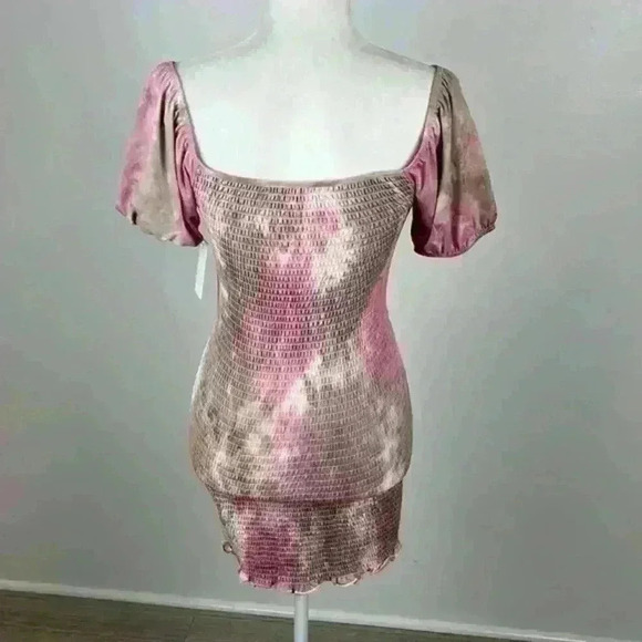VIBE Pink Tie Dye Ruched Mini Dress Size M NWT - Picture 4 of 8